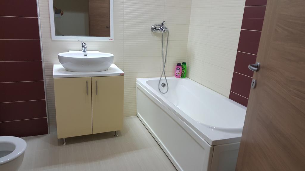 Park Beach Apartment Ohrid Bagian luar foto