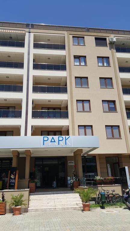 Park Beach Apartment Ohrid Bagian luar foto