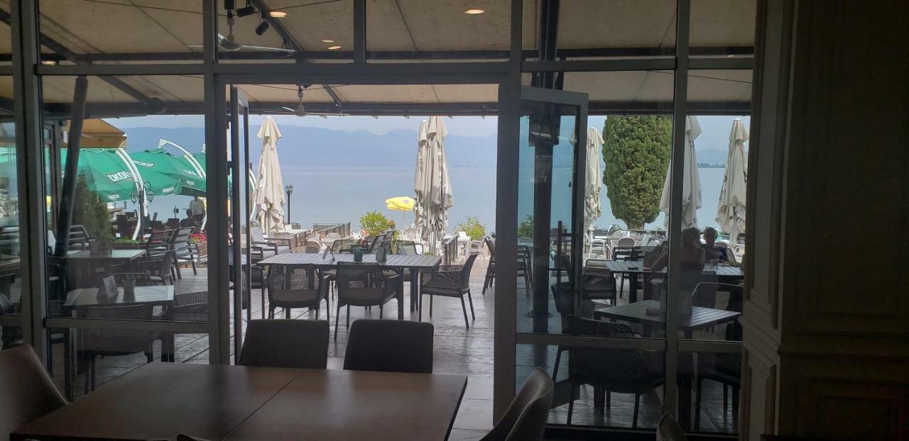 Park Beach Apartment Ohrid Bagian luar foto